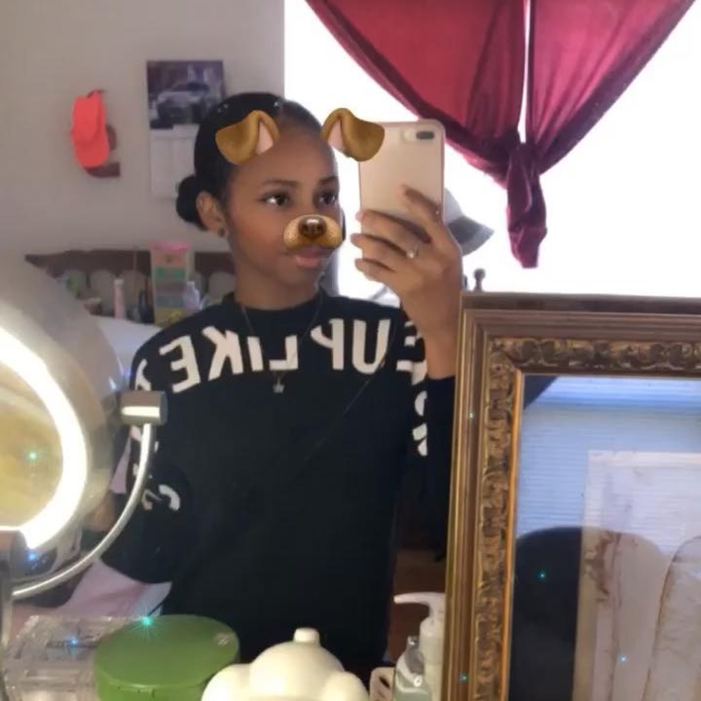 Meet your Posher, Destiny